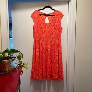 🎉 HP👗 Torrid coral lace dress size 2
